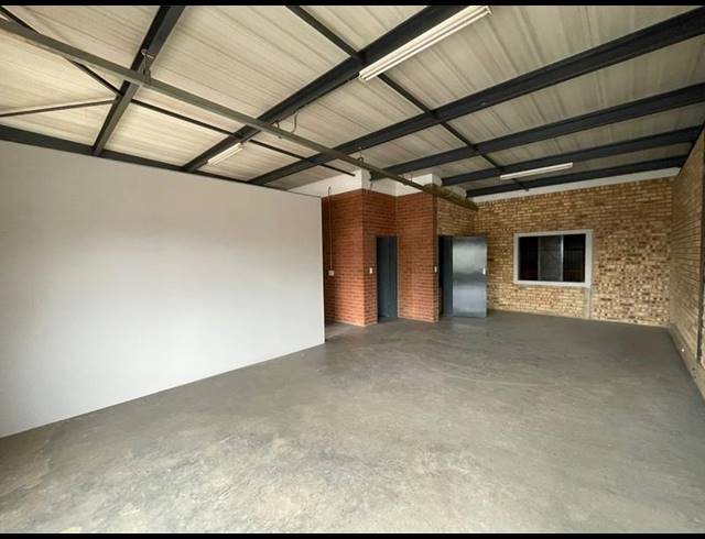 INDUSTRIAL PROPERTY TO RENT IN HENNOPSPARK
